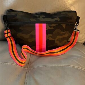 NWT Haute Shore Half Moon Camouflage w/Pink Accents & Pink Strap Shoulder Bag